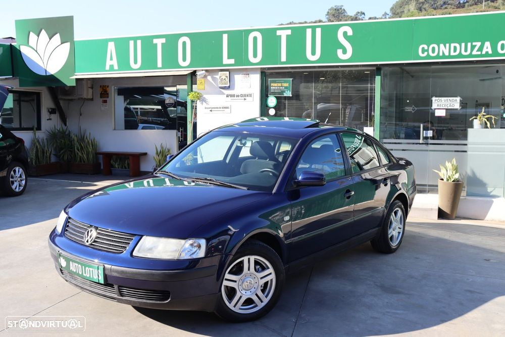 VW Passat 1.9 TDi Confortline - 2