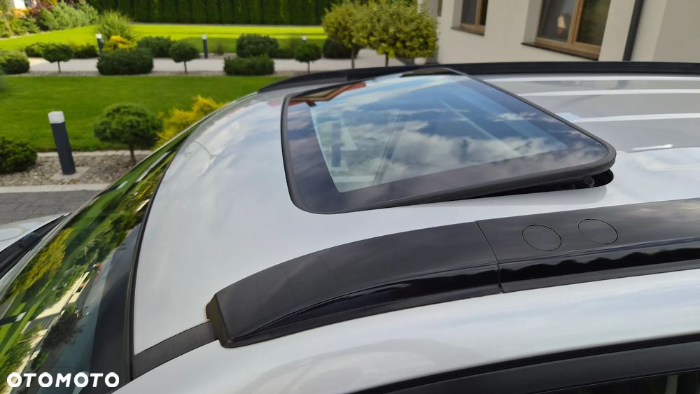 Suzuki Grand Vitara 1.9 DDiS Premium EU5 - 28