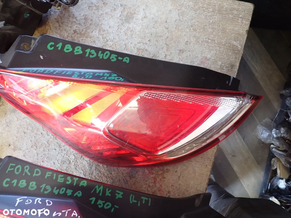 FORD FIESTA MK7 LAMPA LEWA TYŁ C1BB13405A - 4