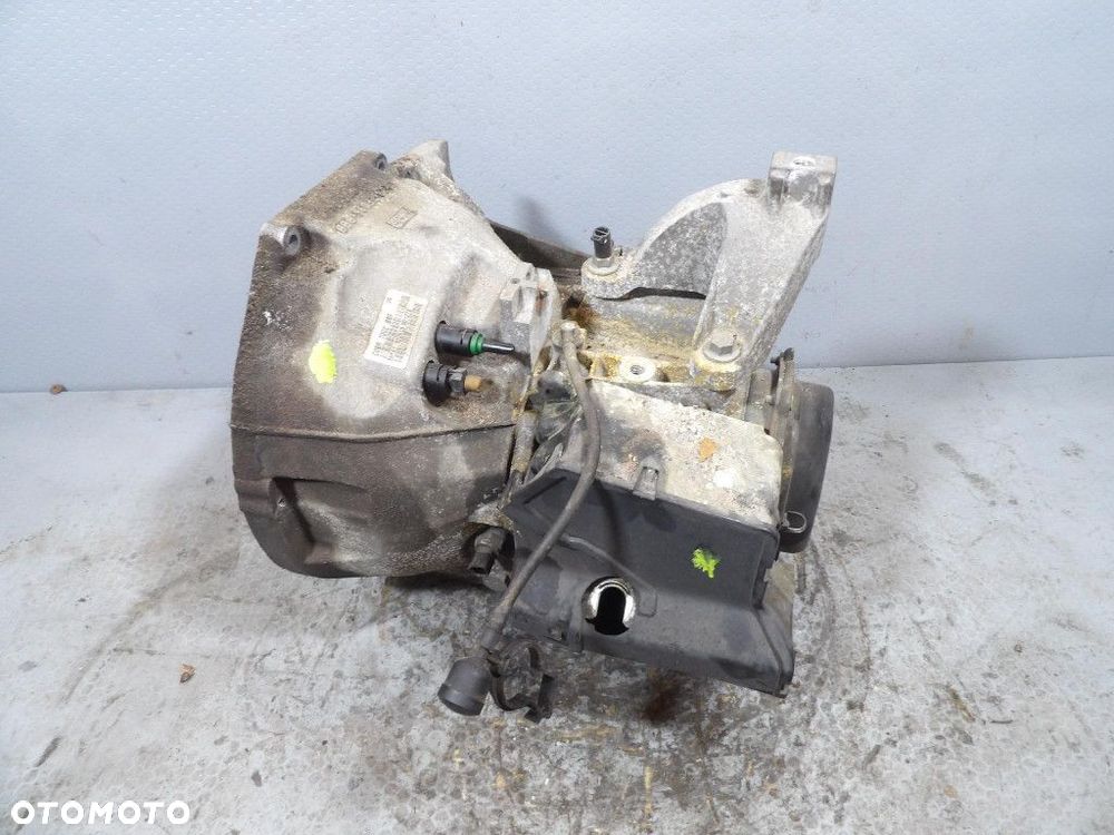 FORD FOCUS MK3 1.0EBOOST SKRZYNIA BIEGÓW MANUALNA CV6R 7002 BBF - 4