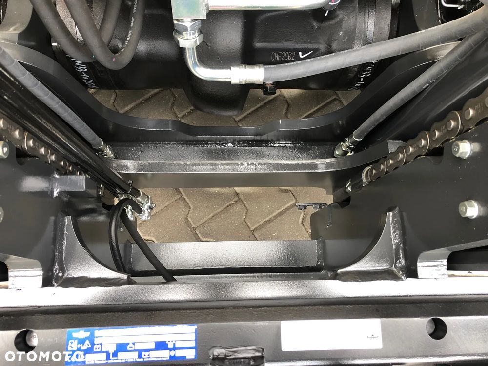 Caterpillar GP50CN3 - 16