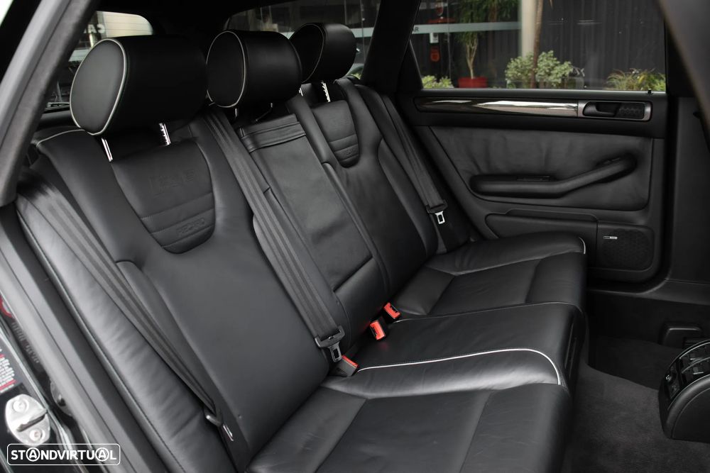 Audi RS6 Standard - 19