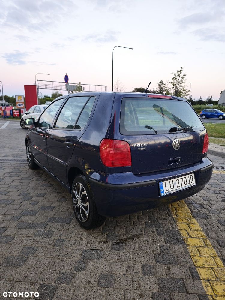 Volkswagen Polo - 4