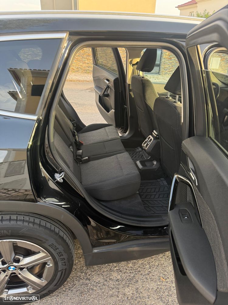 BMW X1 sDrive18i xLine - 10