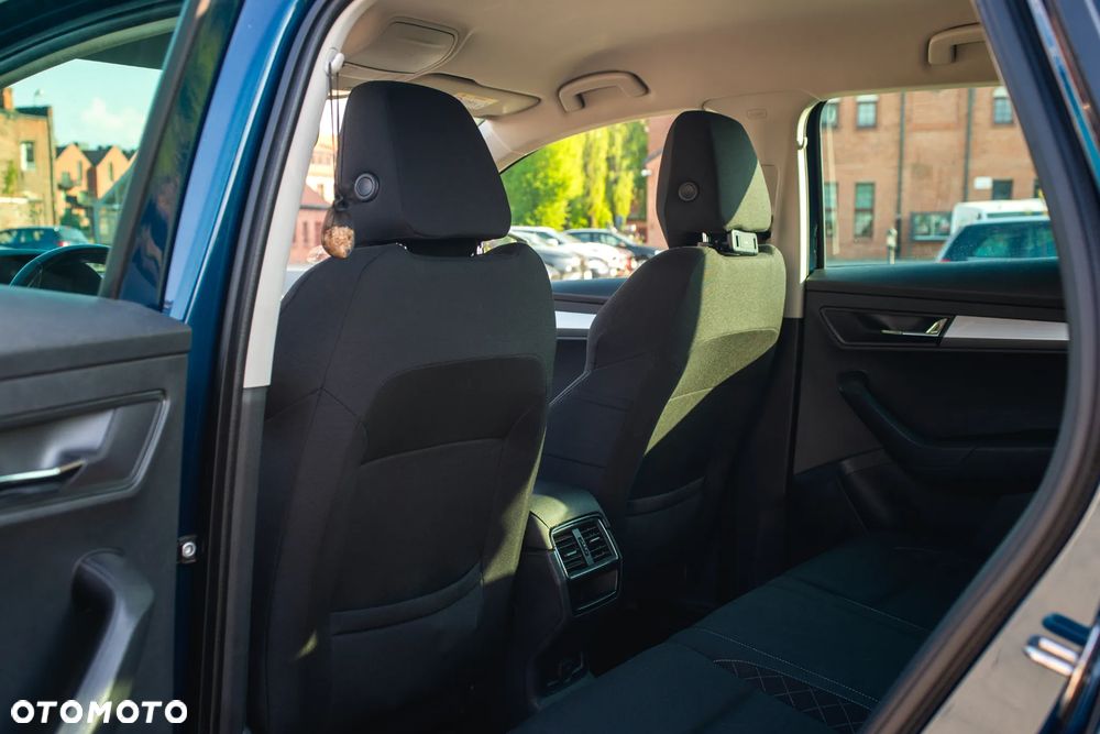 Skoda Karoq 1.0 TSI 4x2 Ambition - 8