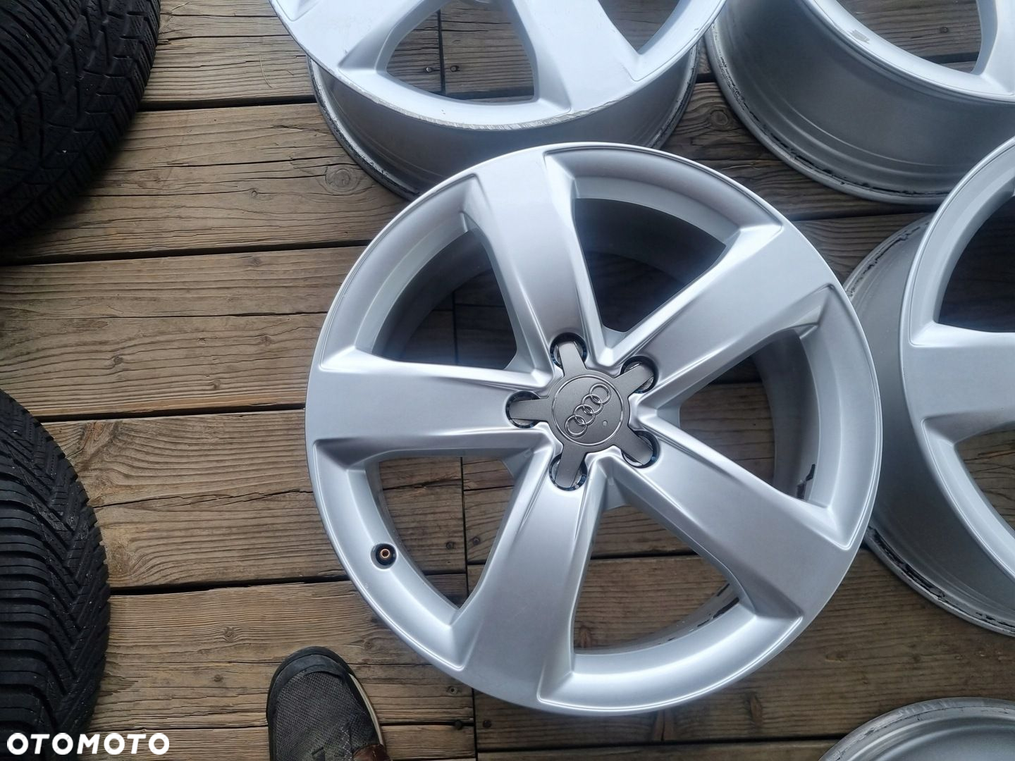 AUDI 4G0 A6 B7,A4 B8,Q5 alu 7,5X18 ET37 5X112 4szt.db stan - 2