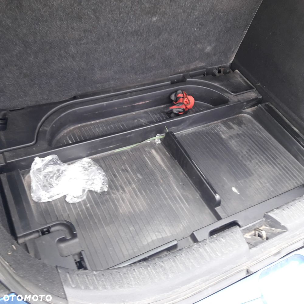 Mazda 3 bk 03-09   Zagłówki zagłówek tył tylny kanapa  siedzisko tyna fotel - 9