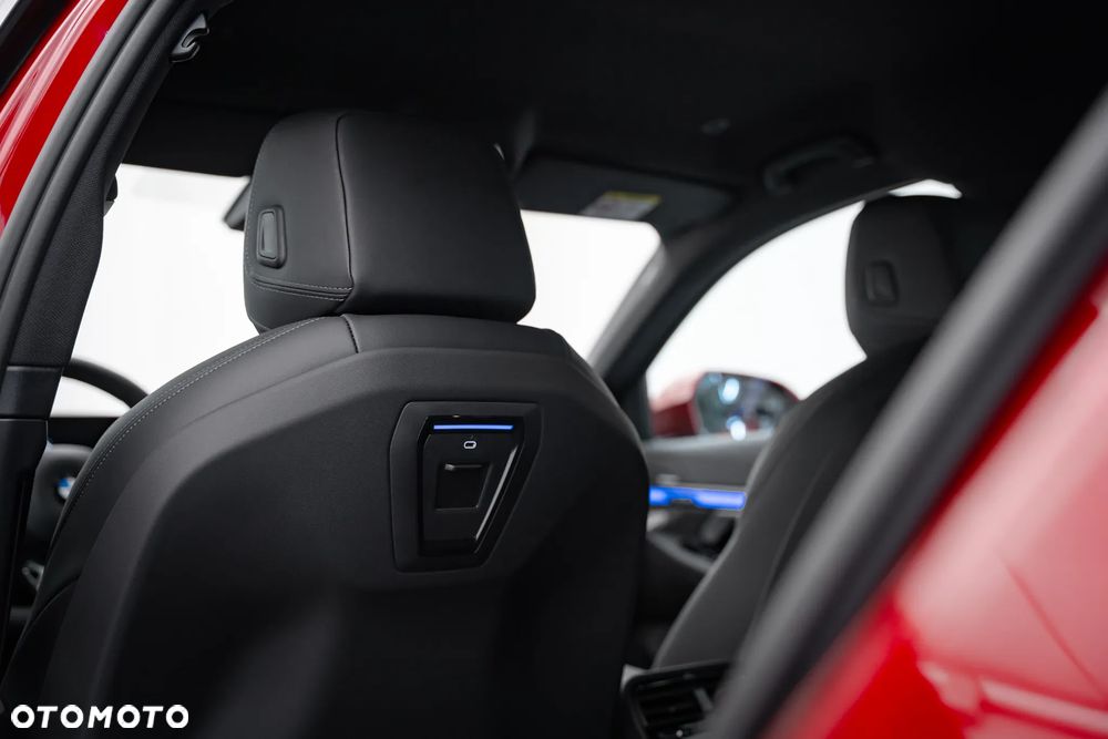 BMW Seria 5 520d xDrive mHEV M Sport - 29