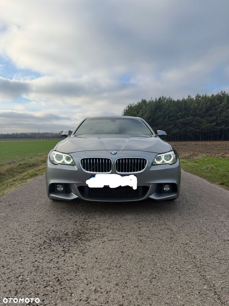 BMW Seria 5 520d xDrive - 1