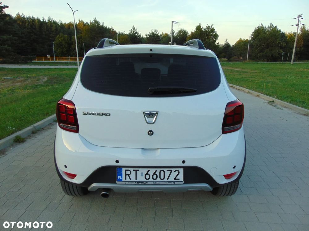 Dacia Sandero Stepway TCe 100 Prestige - 36
