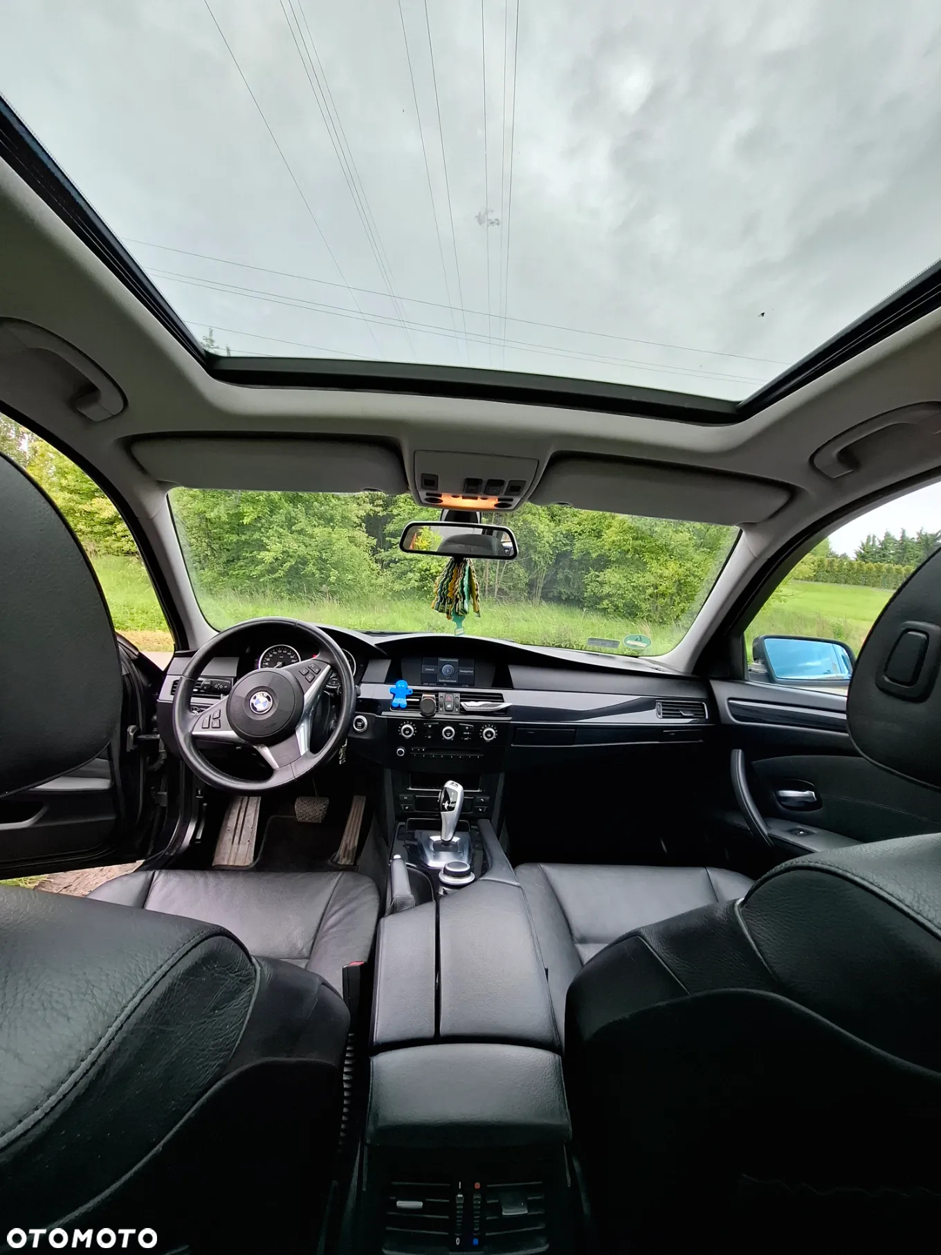 BMW Seria 5 525d Touring - 4