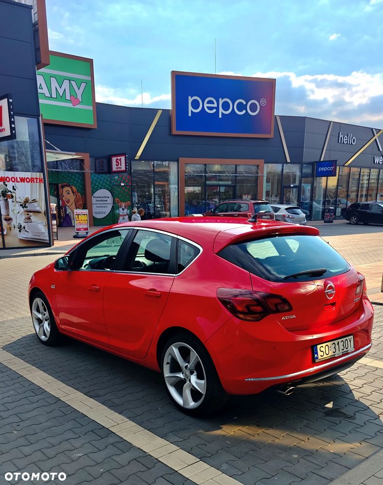 Opel Astra 1.6 SIDI Turbo ecoFLEX Start/Stop Innovation - 3