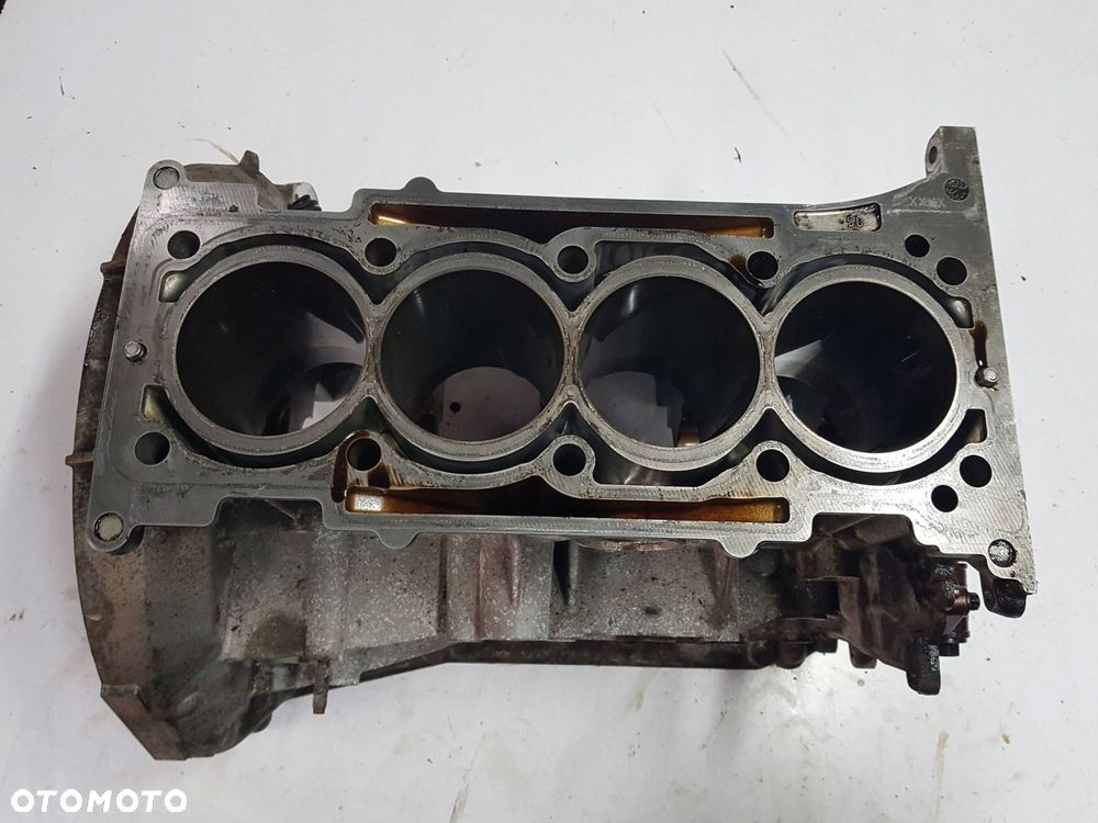 MERCEDES C KLASA W205 14-18r W212 2.0 CGI BLOK SILNIKA R2740109902 - 4