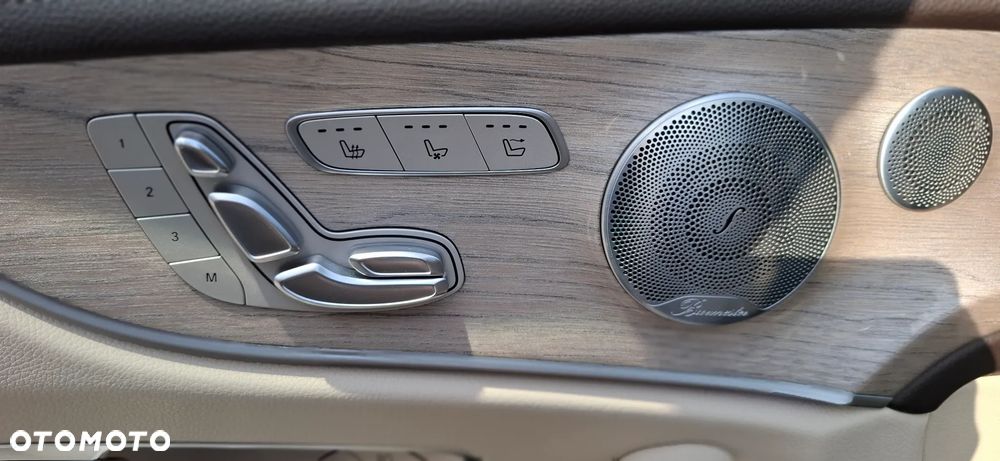 Mercedes-Benz Klasa E 400 4Matic Cabrio 9G-TRONIC AMG Line - 12