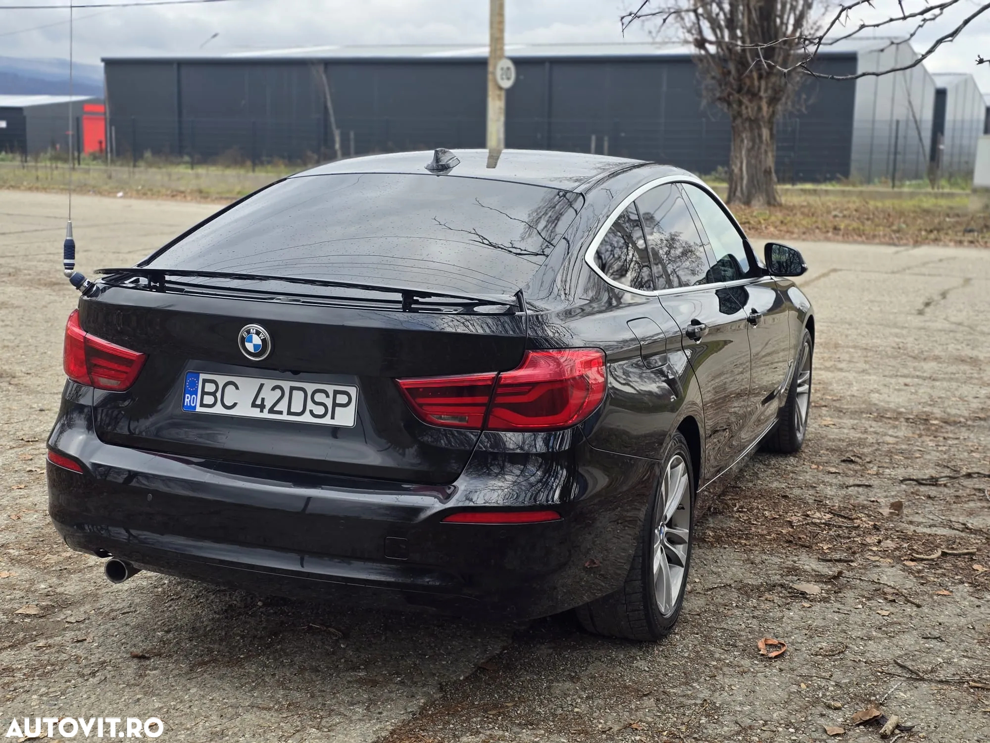 BMW Seria 3 318d GT Aut. Luxury Line - 2
