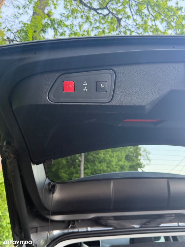 Peugeot 3008 PureTech 130 Stop & Start GPF EAT8 Allure - 22