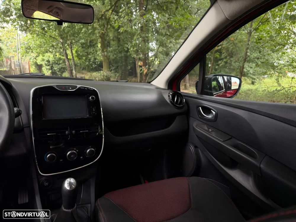 Renault Clio Sport Tourer - 19