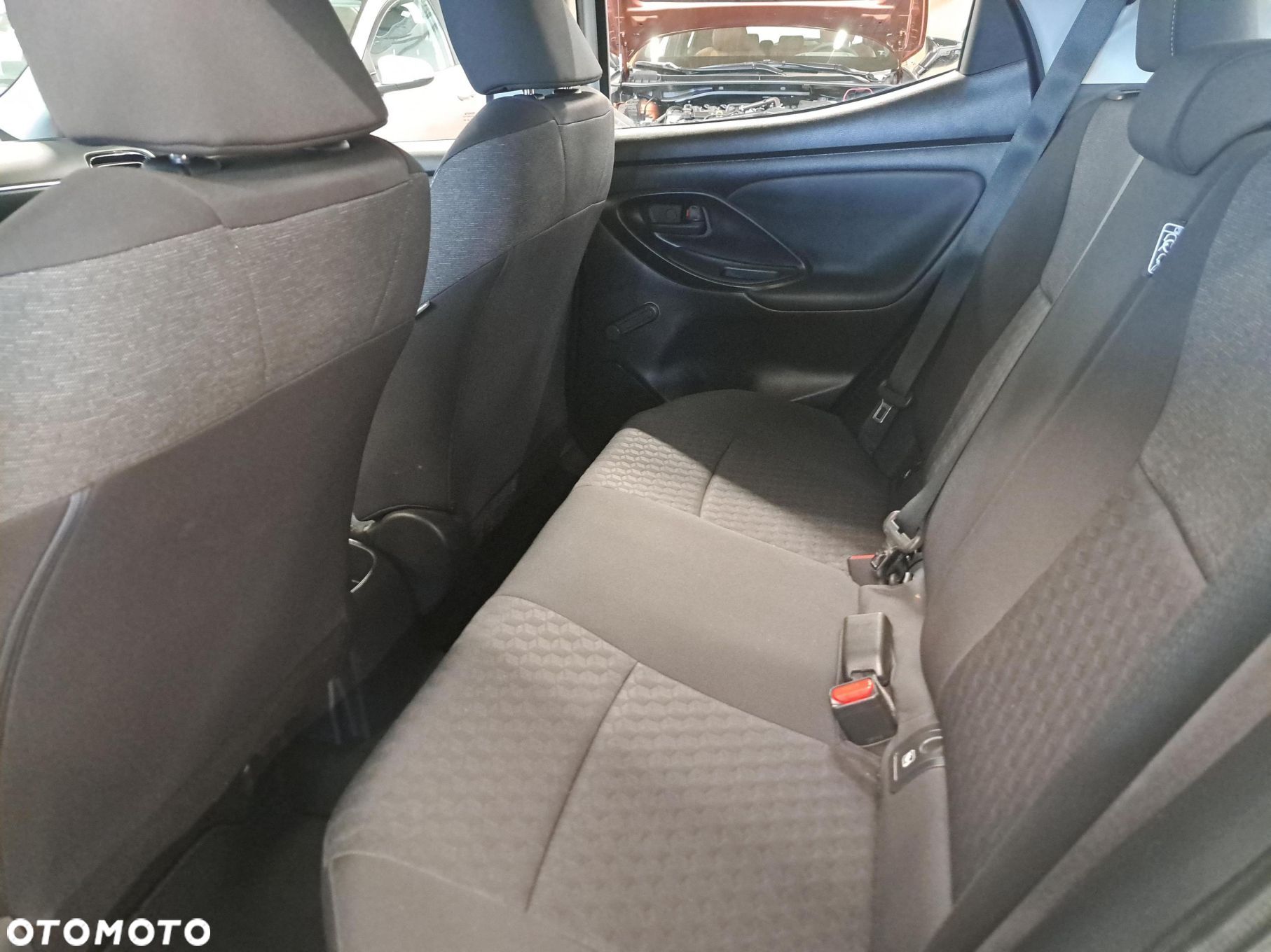 Toyota Yaris - 14