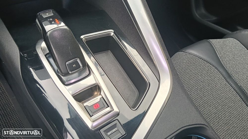 Peugeot 3008 1.6 BlueHDi Allure EAT6 J18 - 15