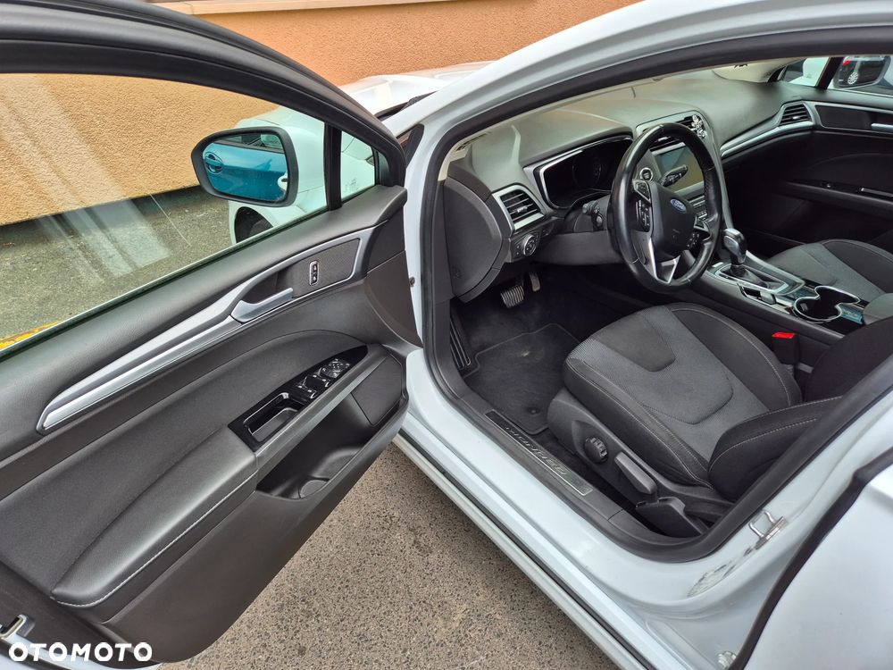 Ford Mondeo - 13
