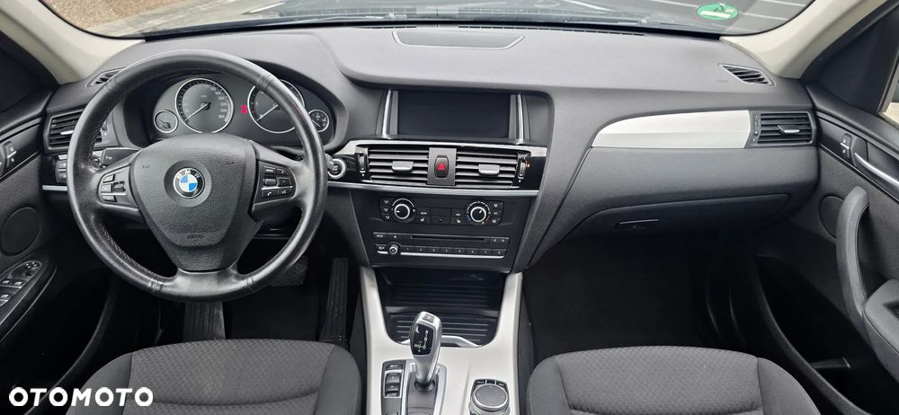 BMW X3 xDrive20d - 10