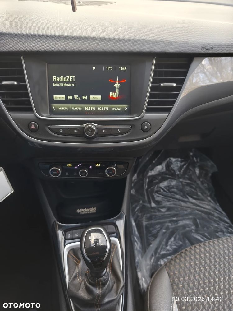 Opel Crossland X - 14