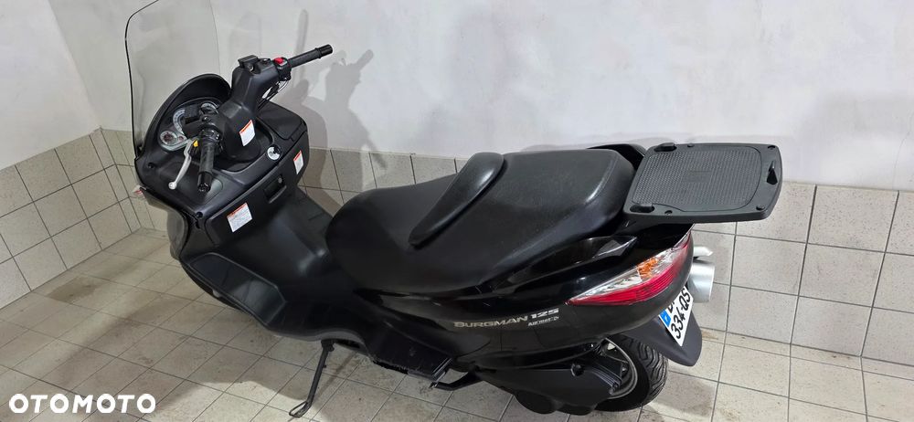 Suzuki Burgman - 4