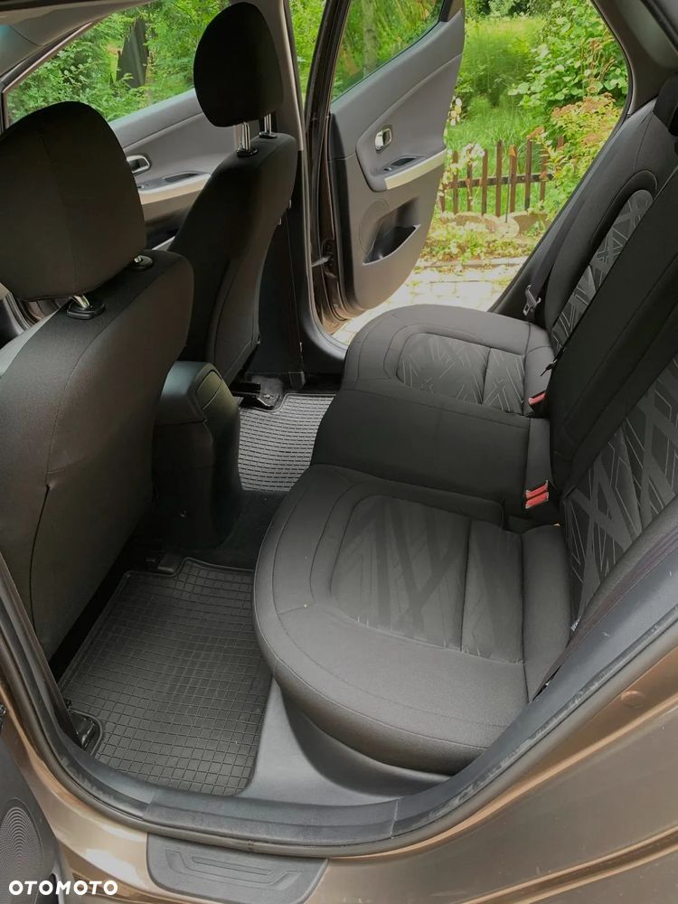 Kia Ceed 1.6 GDI M - 18