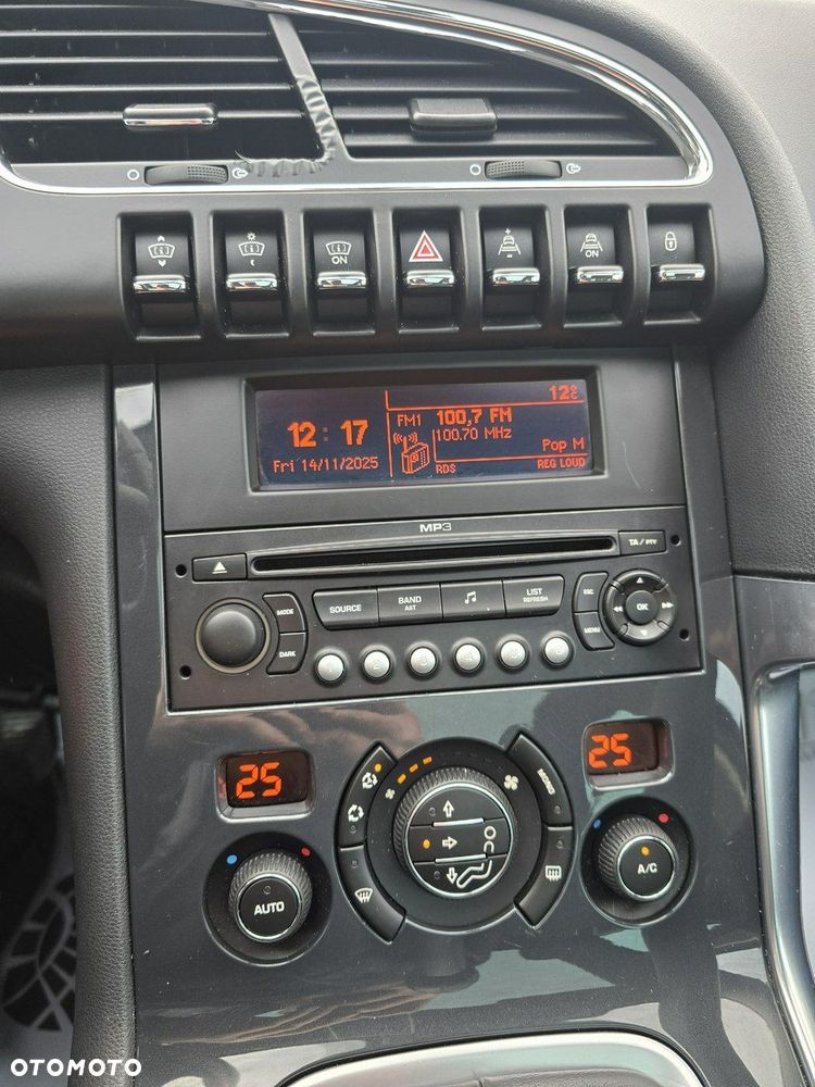 Peugeot 3008 - 25
