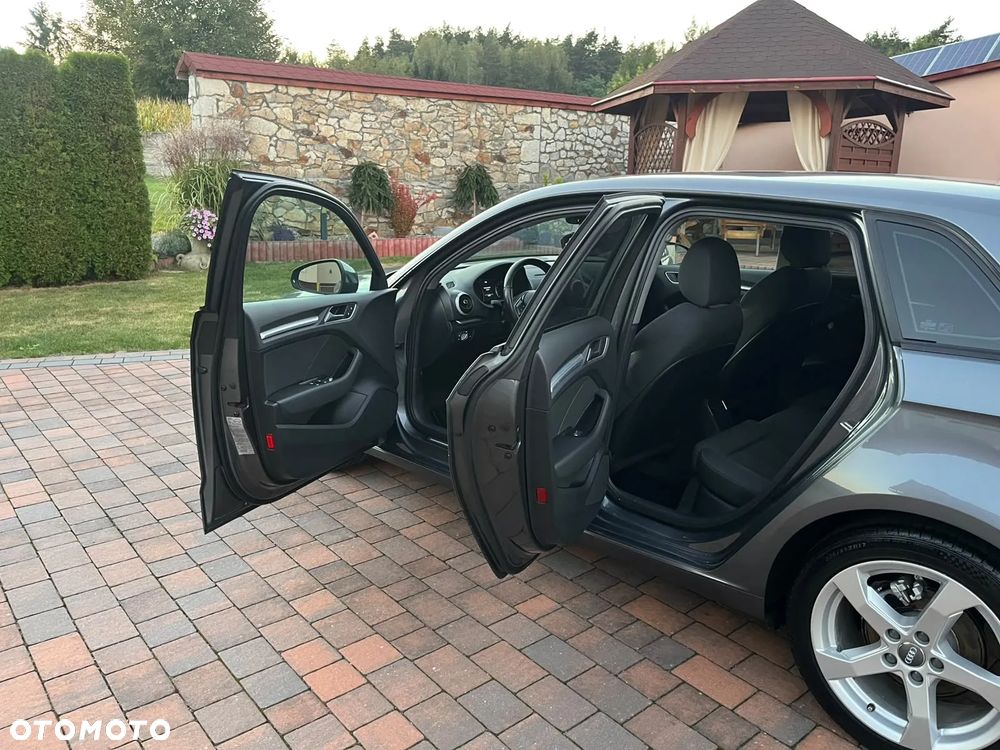 Audi A3 Sportback 1.6 TDI S tronic - 28