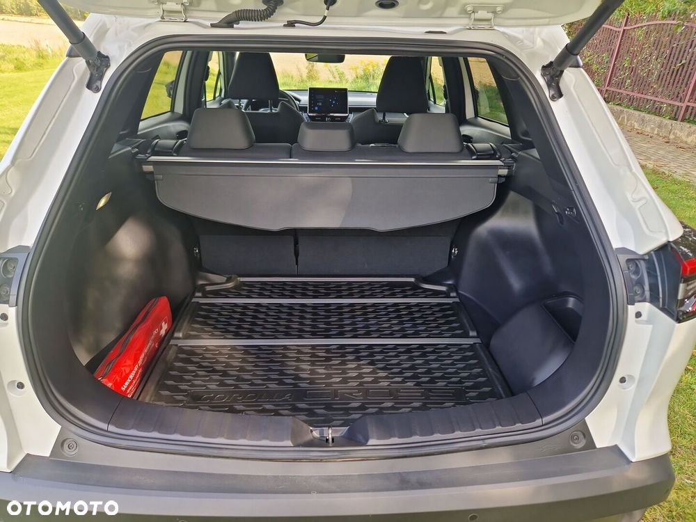 Toyota Corolla Cross - 20
