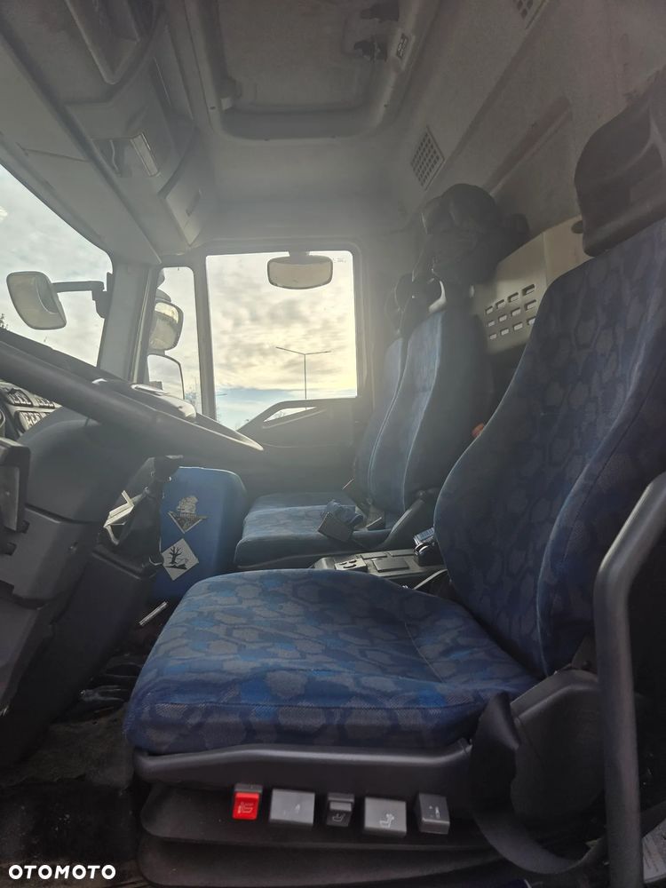Iveco EuroCargo 1200E18 - 20