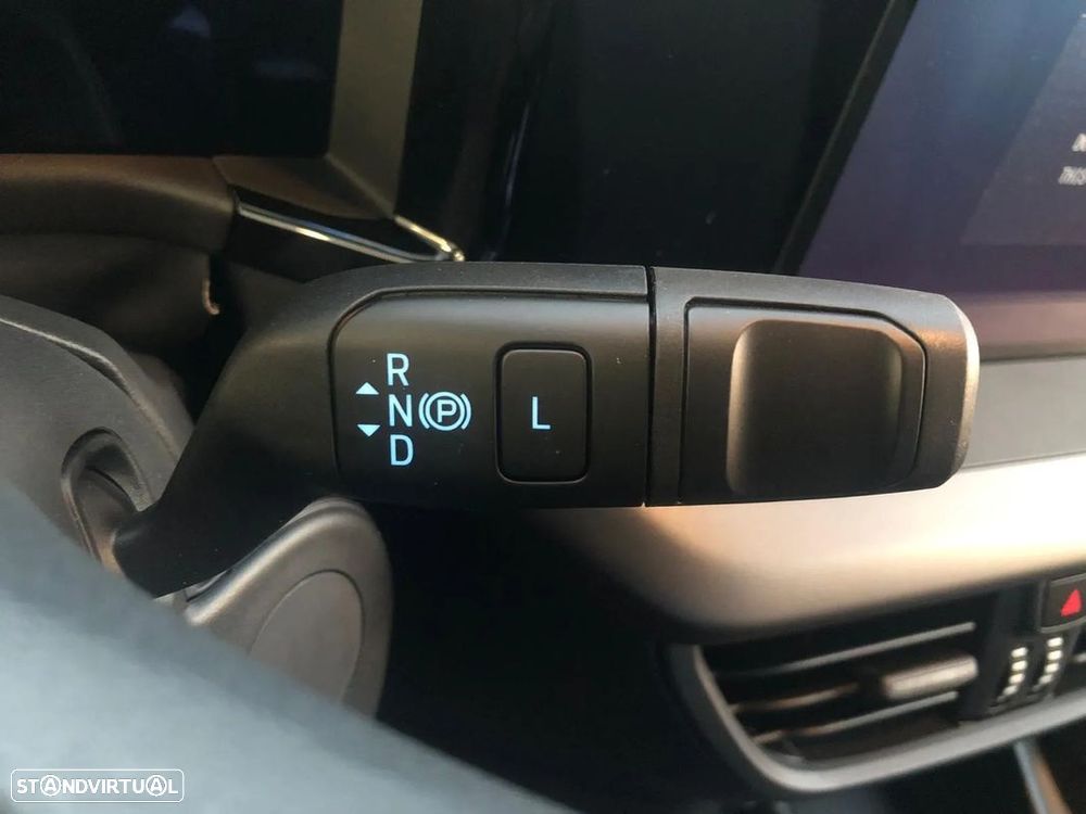 Ford Transit Courier Van BEV Trend - 11