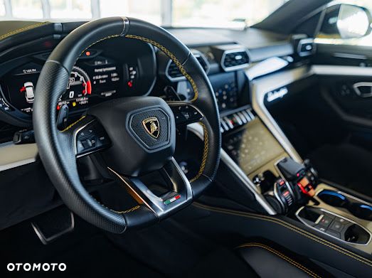 Lamborghini Urus - 7