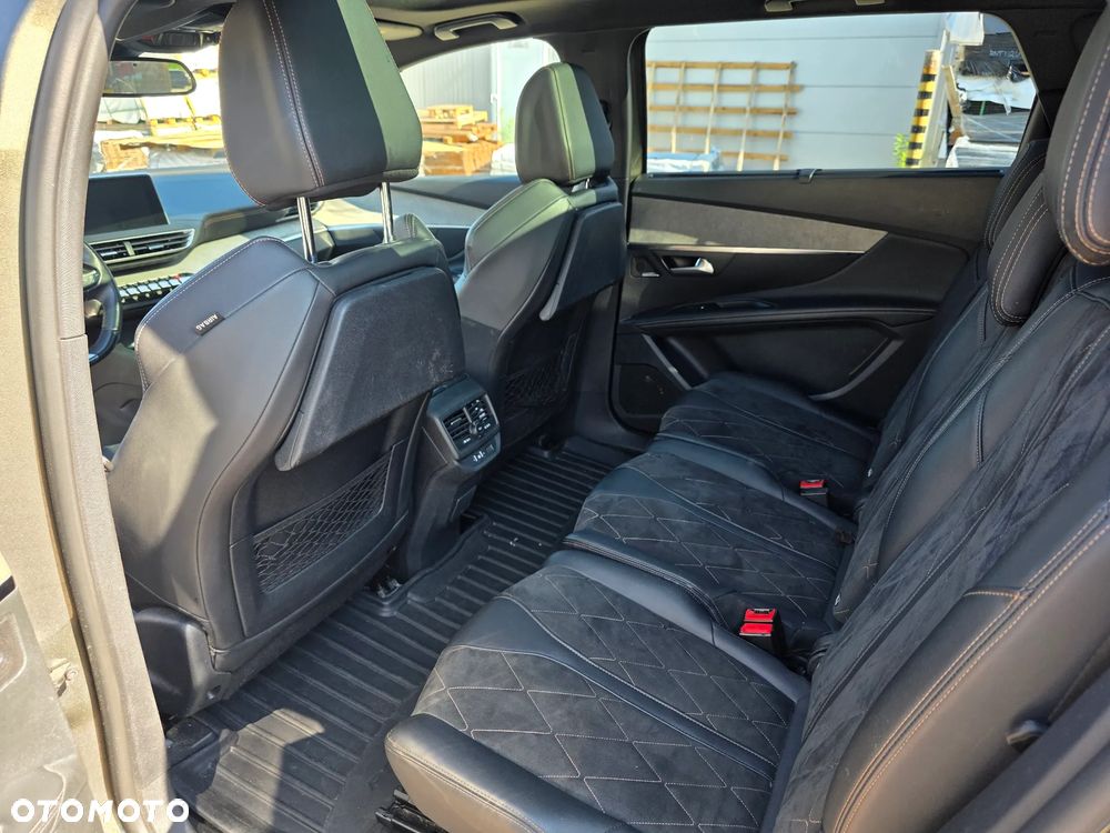 Peugeot 5008 2.0 BlueHDI GT S&S EAT8 - 17