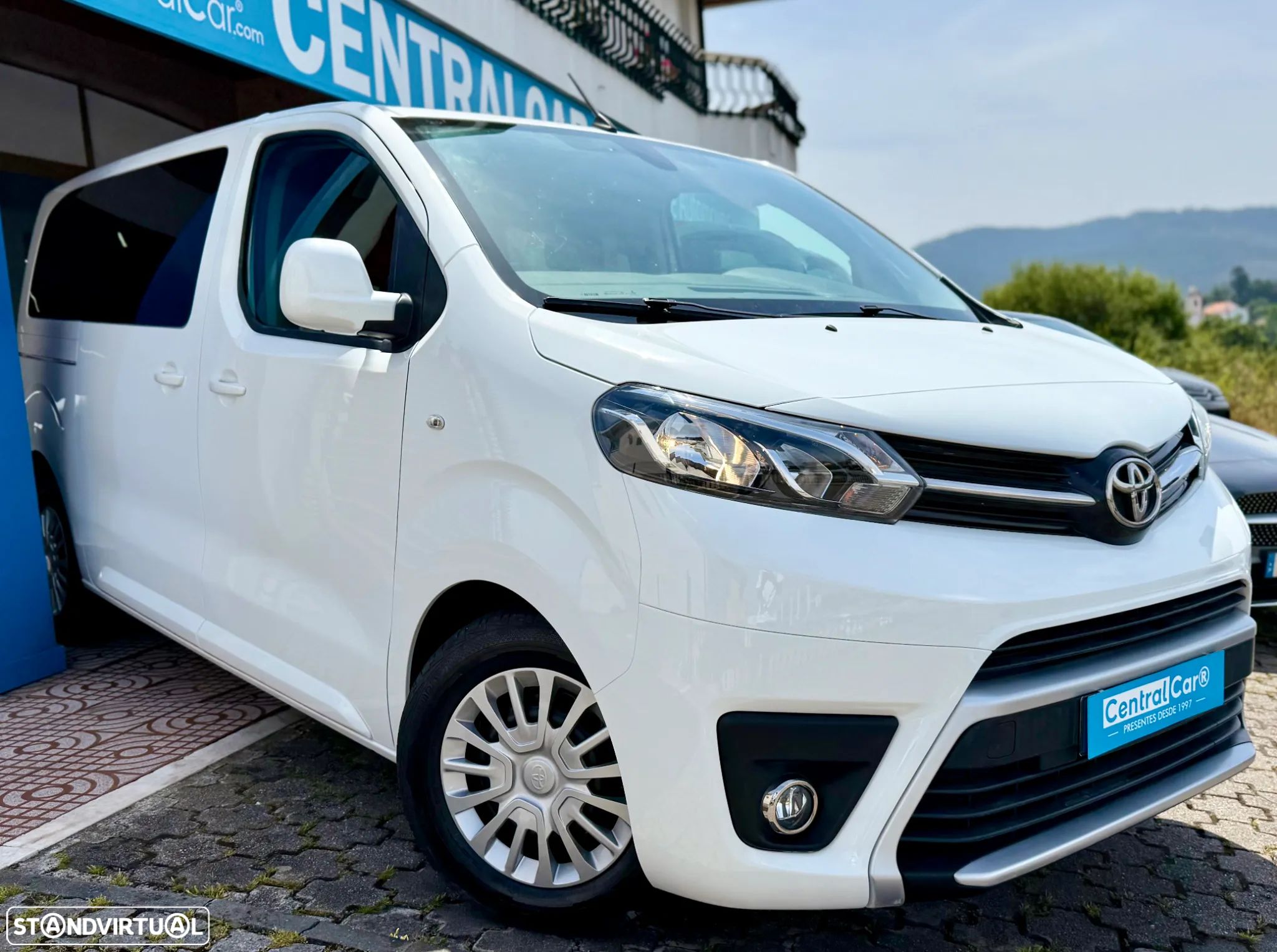 Toyota Proace Verso 1.5 D-4D L1 1.0T Comfort 9L PDL - 1