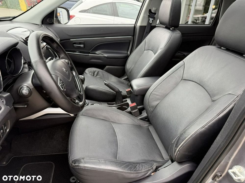 Peugeot 4008 - 22