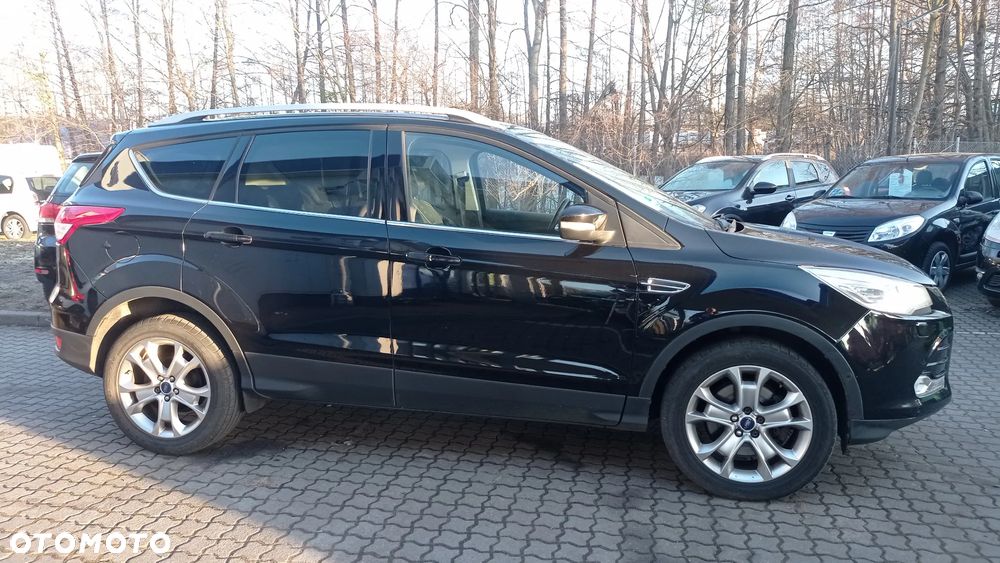 Ford Kuga 2.0 TDCi 4x4 Titanium - 24