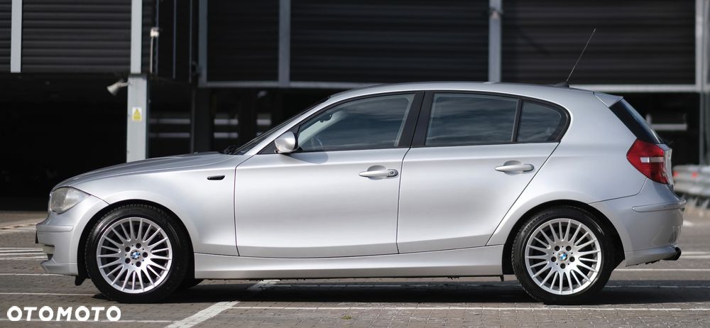 BMW Seria 1 118d DPF - 6