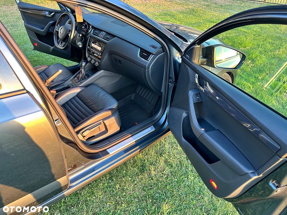 Skoda Octavia 2.0 TSI RS DSG - 11