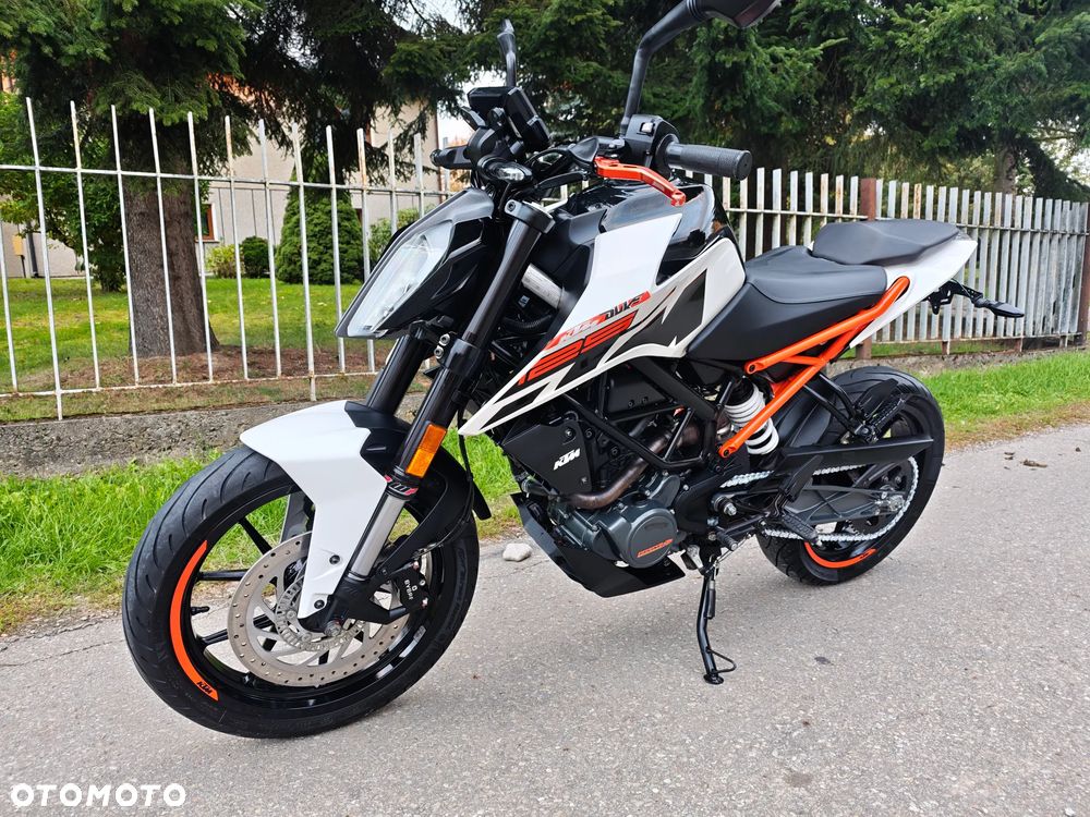 KTM Duke