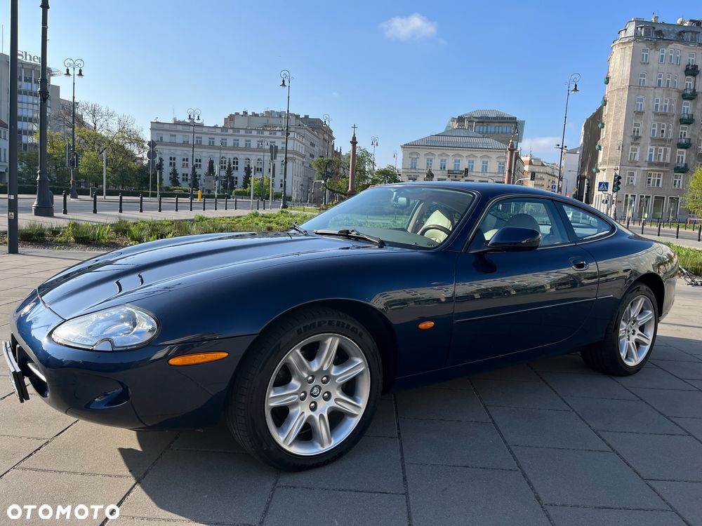Jaguar XK8 - 23