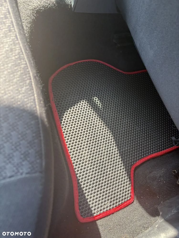 Seat Leon 1.9 TDI Reference - 21