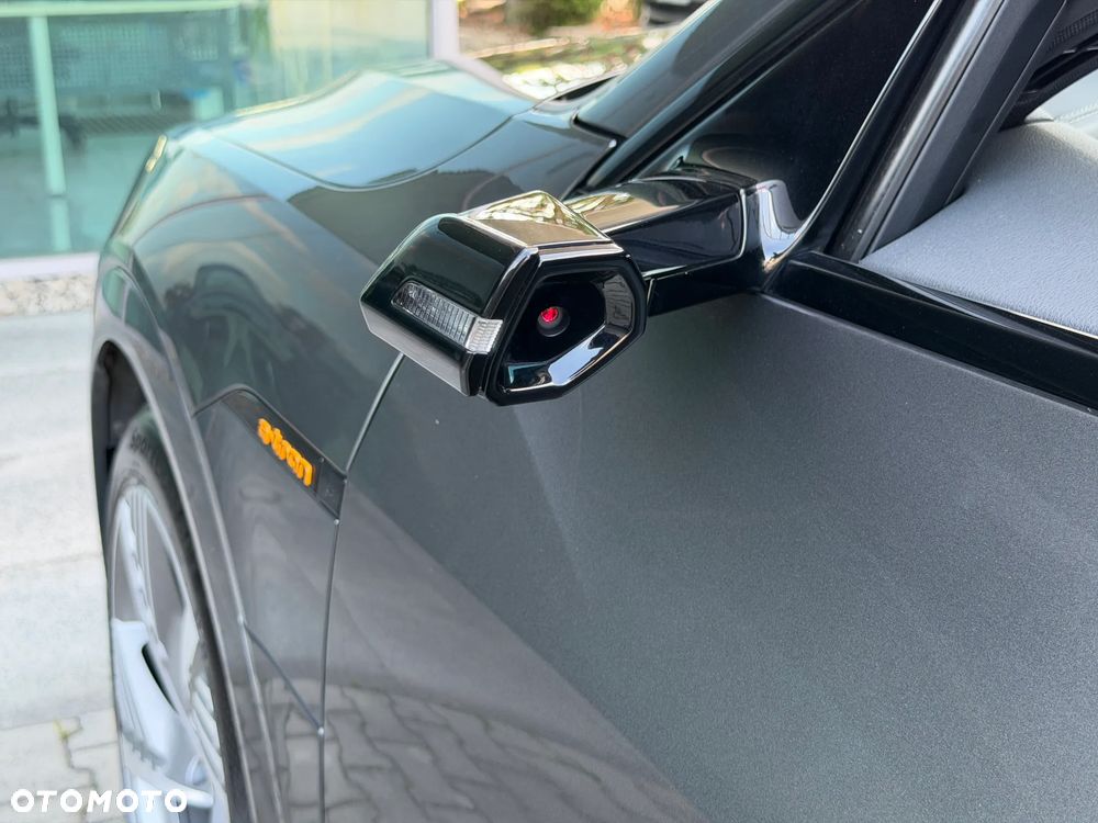Audi e-tron 55 Quattro S Line - 14