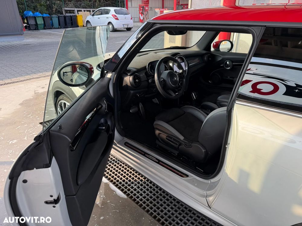 Mini John Cooper Works - 8