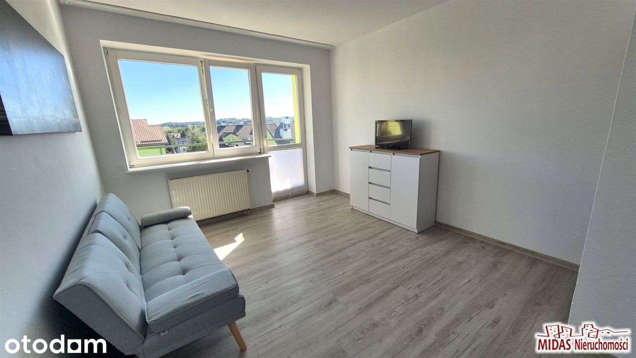 Kawalerka z balkonem po remoncie