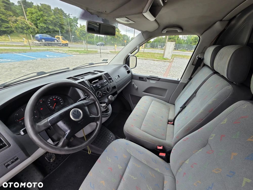 Volkswagen Transporter - 7