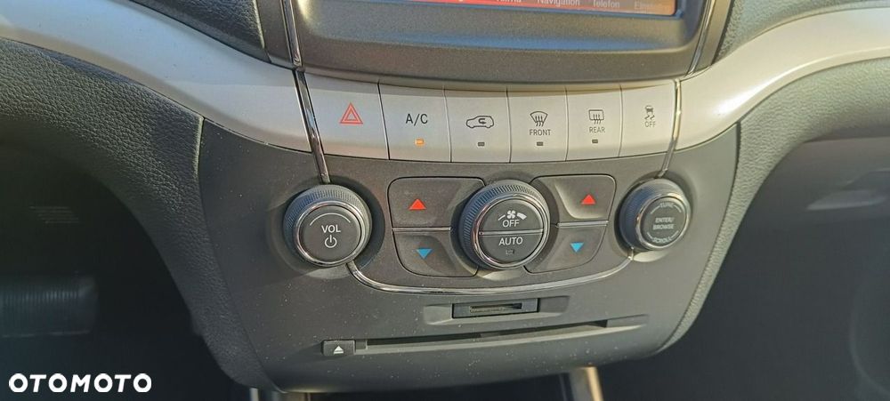 Fiat Freemont 3.6 V6 Lounge - 35