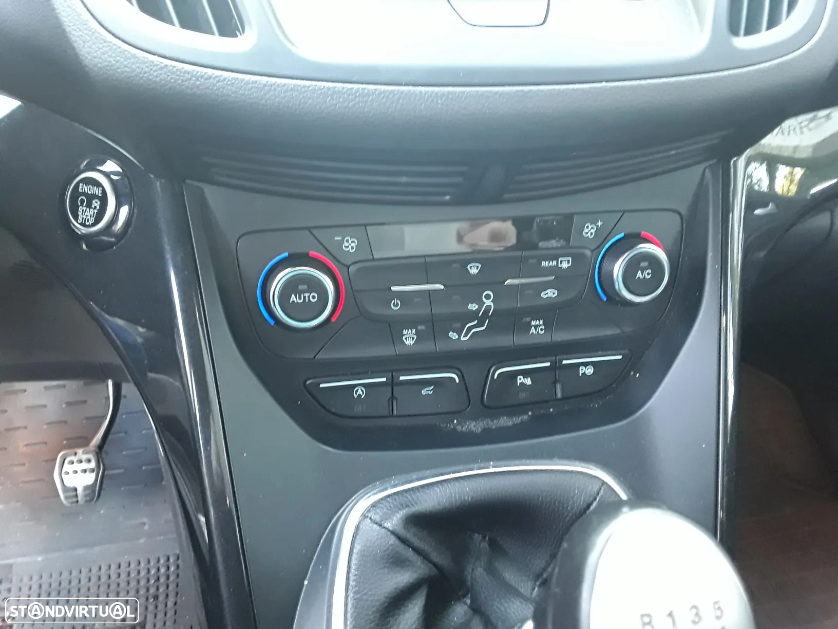 Ford Kuga 1.5 TDCi ST-Line Limited Edition - 23