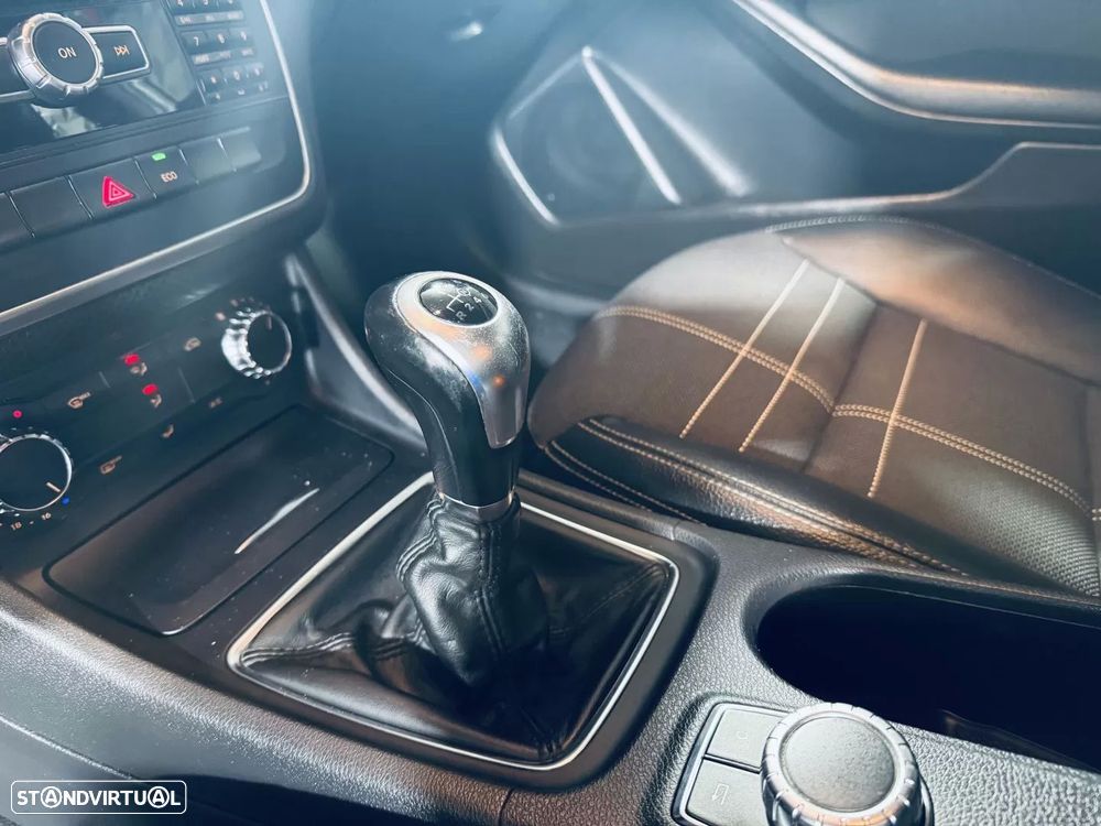 Mercedes-Benz A 160 d Style - 32